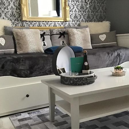 Appartement Medicis Avec Garage Honfleur Dış mekan fotoğraf